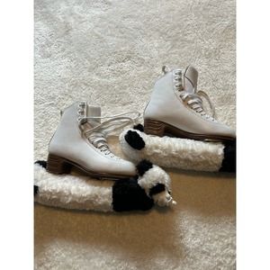 Jackson Mystique White Skates‎ Size 4